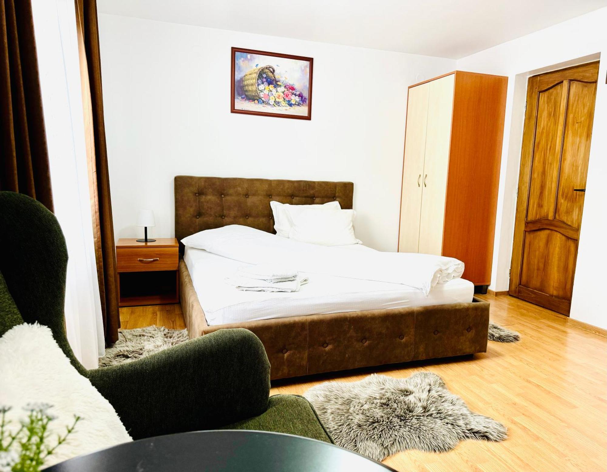 Cazare Colibita Casa Lipan Экстерьер фото