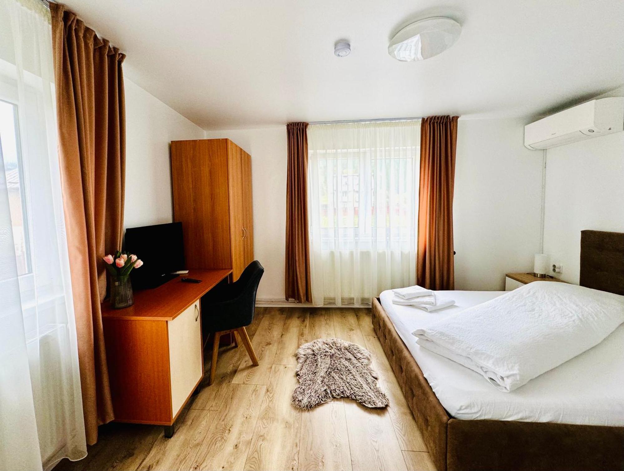 Cazare Colibita Casa Lipan Экстерьер фото
